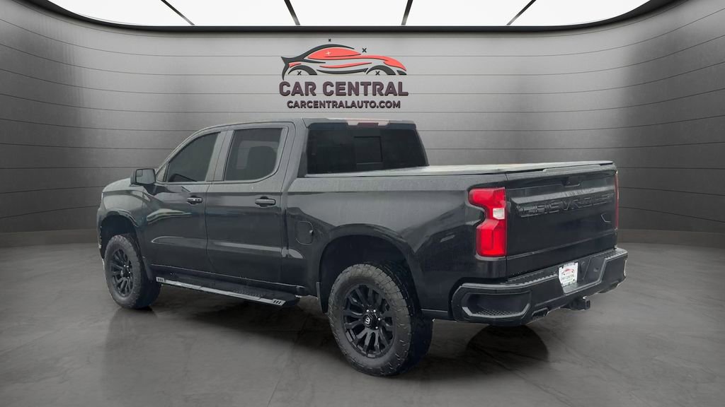 Used 2020 Chevrolet Silverado 1500 LT Trail Boss image 3
