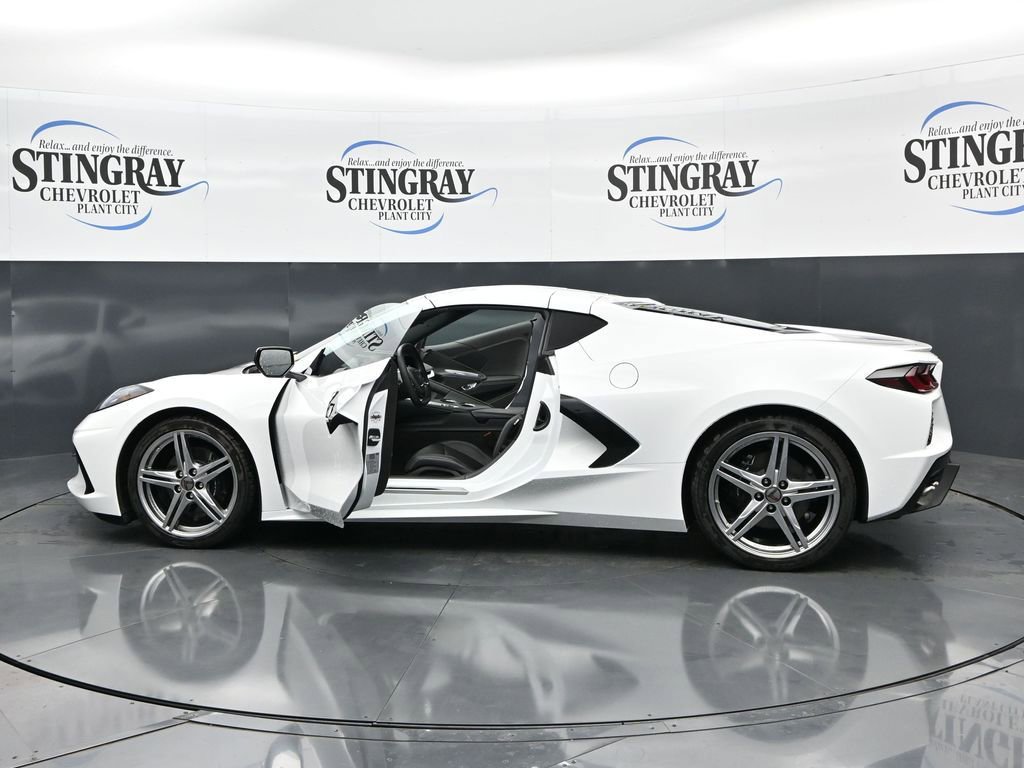 Used 2026 Chevrolet Corvette Stingray Coupe w/ 1LT RWD image 37