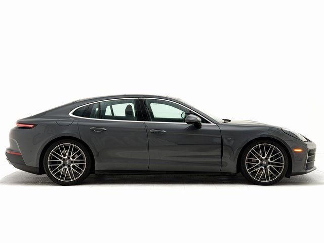 Certified 2025 Porsche Panamera 4 image 33