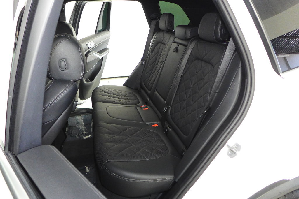 Used 2023 BMW X5 sDrive40i w/ Parking Assistance Package RWD image 21