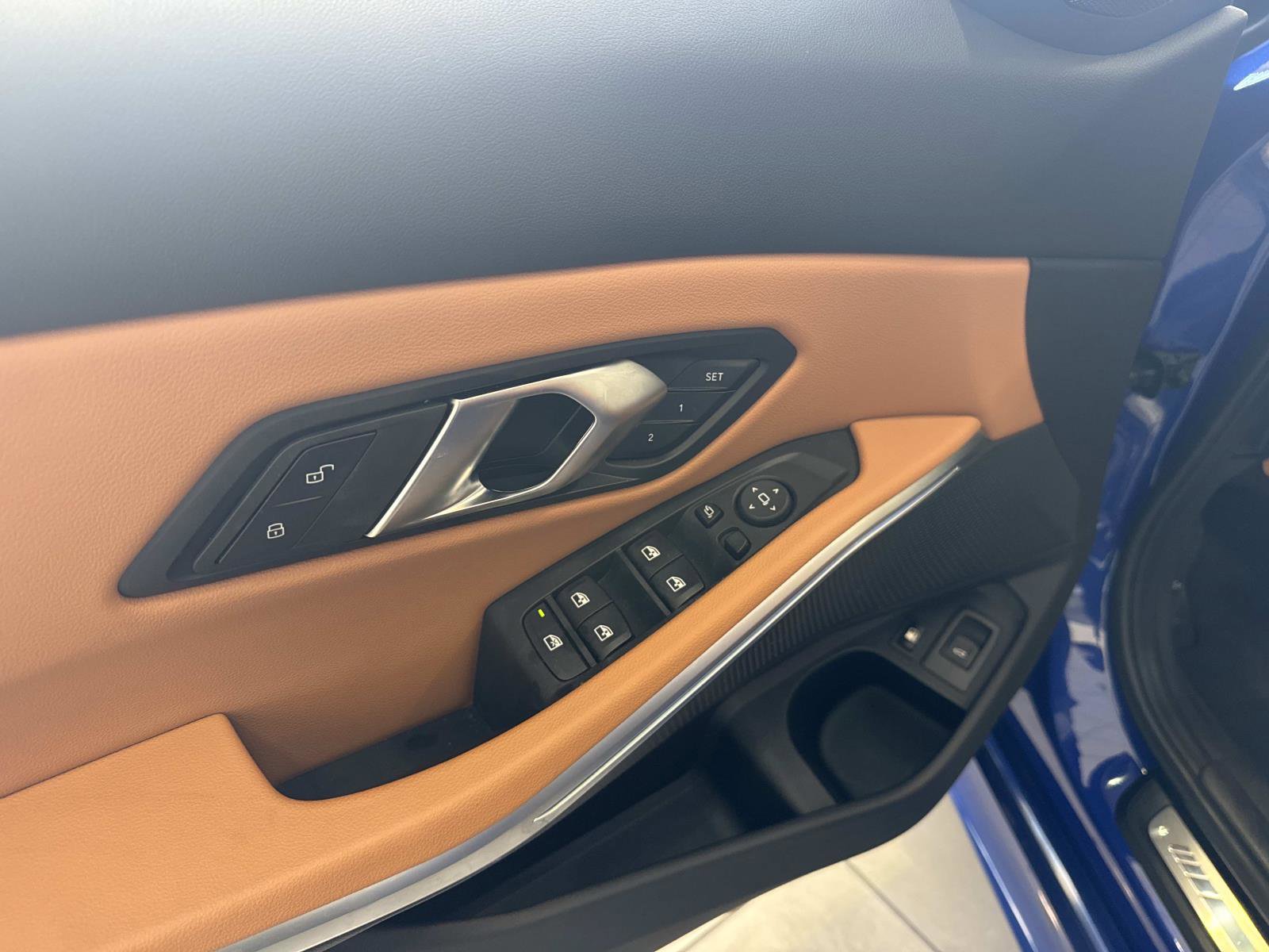 Used 2024 BMW 330e image 18