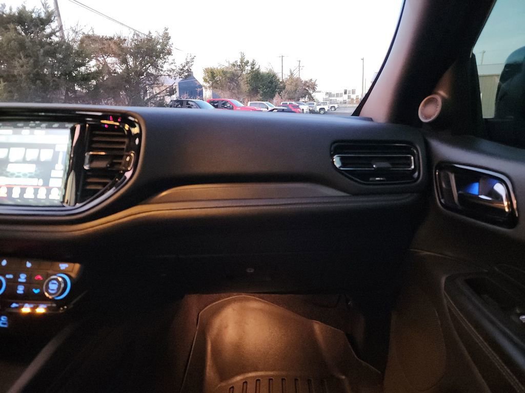 Used 2022 Dodge Durango GT image 33