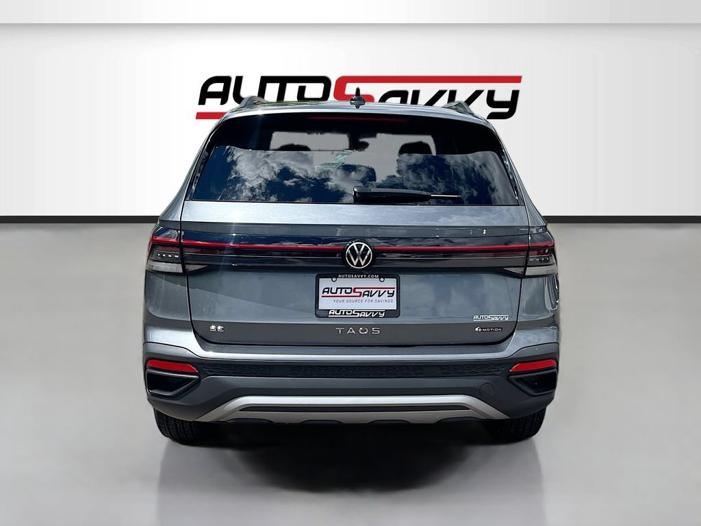 Used 2025 Volkswagen Taos S AWD/4WD image 6