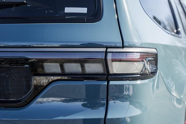 New 2026 Jeep Grand Wagoneer Limited image 8