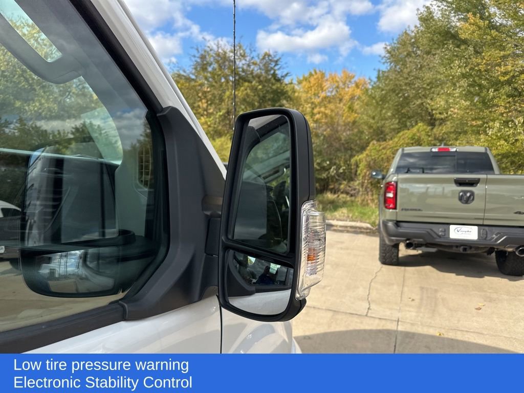 Used 2023 Ford Transit 350 XLT image 16