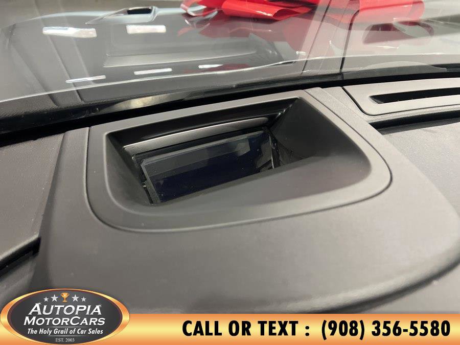 Used 2020 Jaguar F-PACE SVR image 44