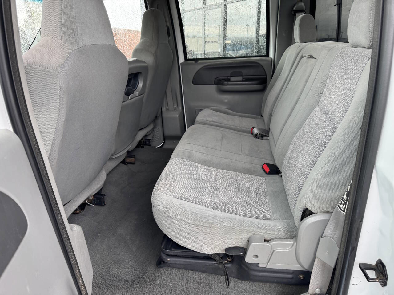 Used 2004 Ford F350 XLT image 8