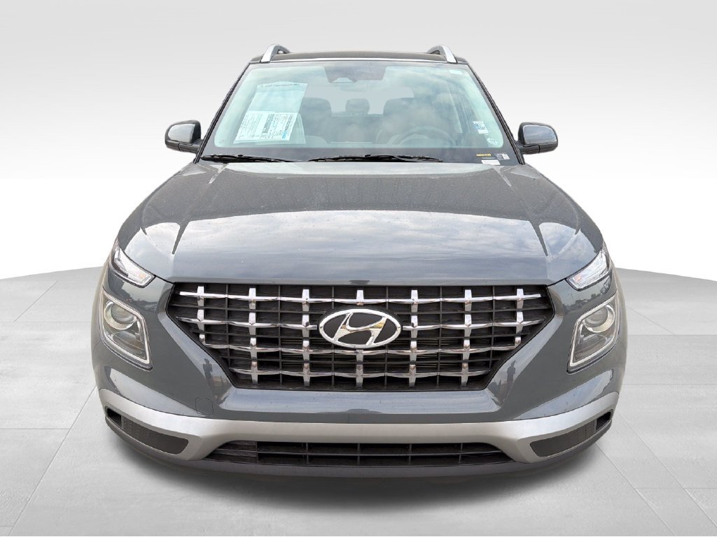 New 2026 Hyundai Venue SEL FWD image 11