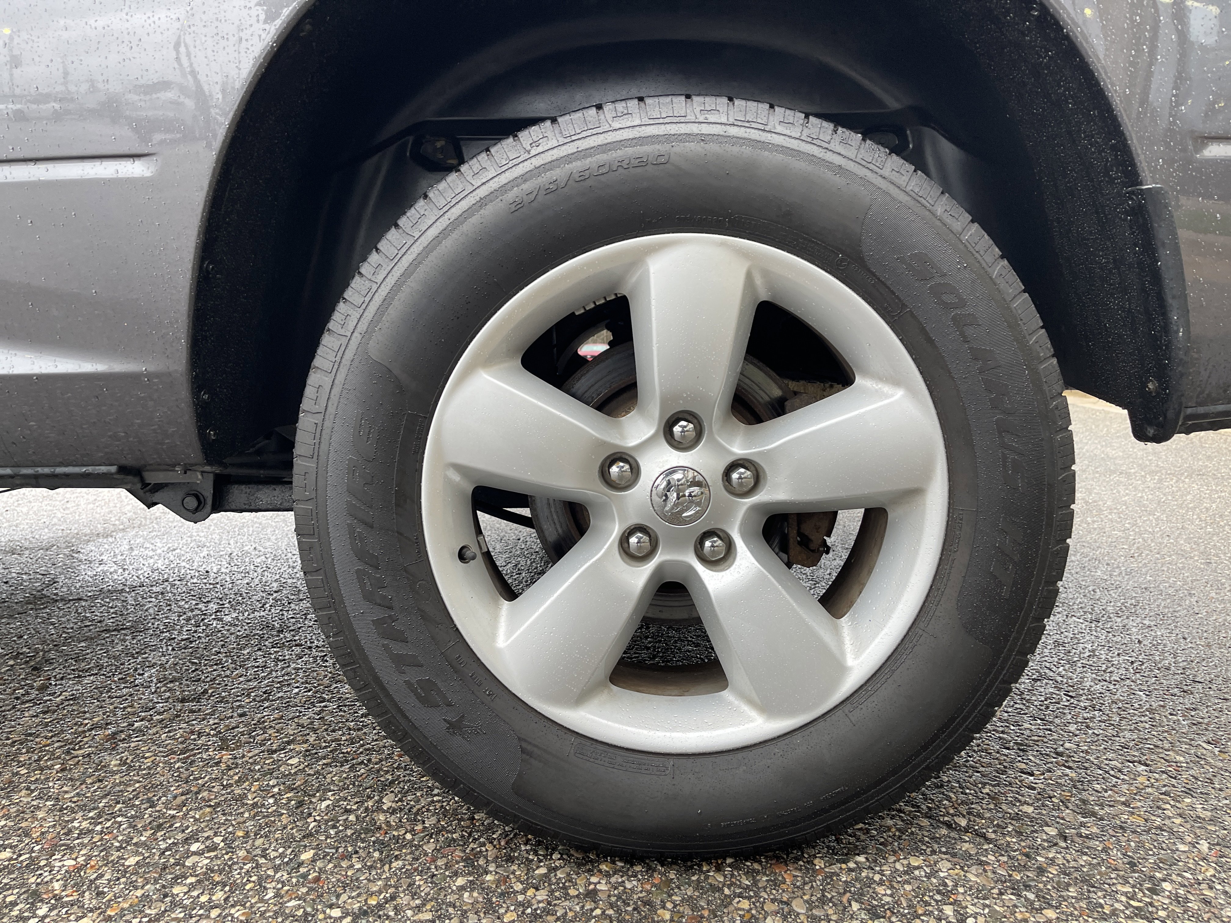 Used 2018 RAM 1500 Classic SLT AWD/4WD image 19