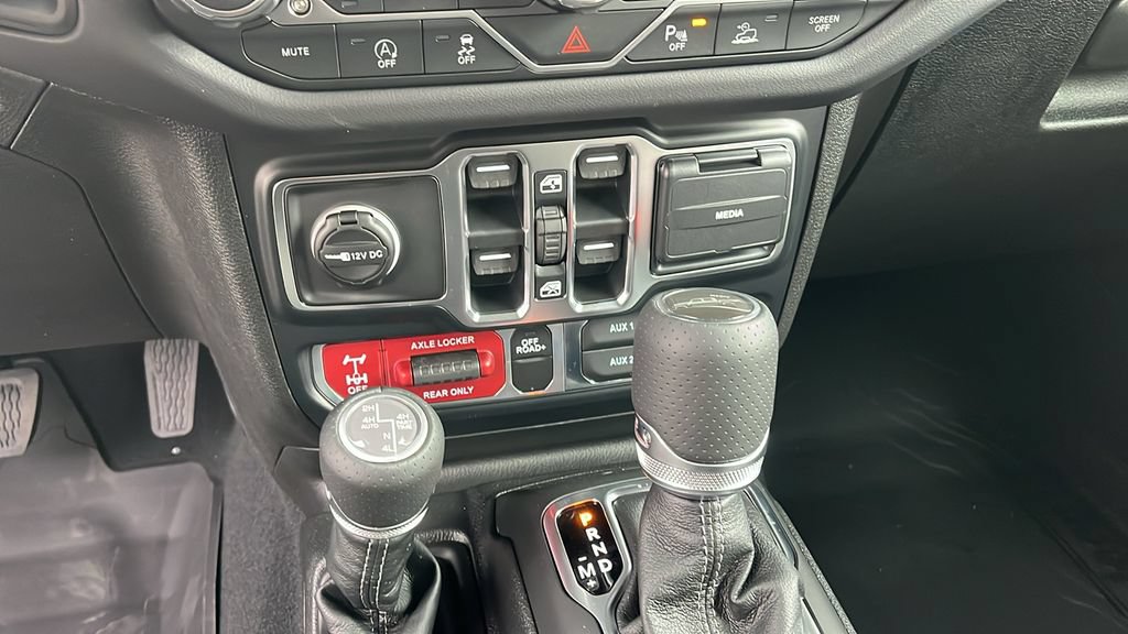 New 2026 Jeep Gladiator Mojave AWD/4WD image 15