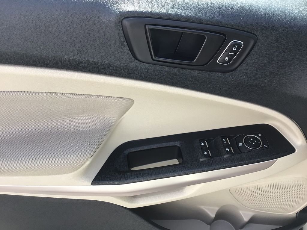Used 2021 Ford EcoSport S image 18