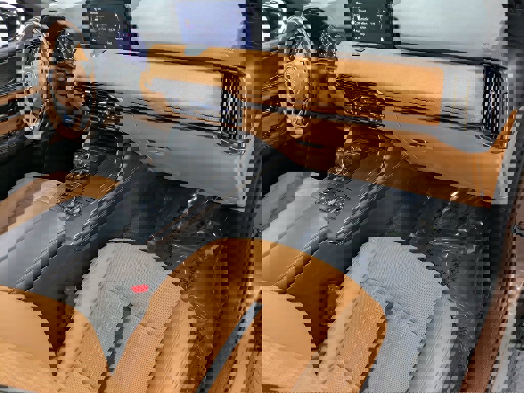 Certified 2025 MAZDA CX-70 3.3 Turbo S w/ Premium Plus image 29