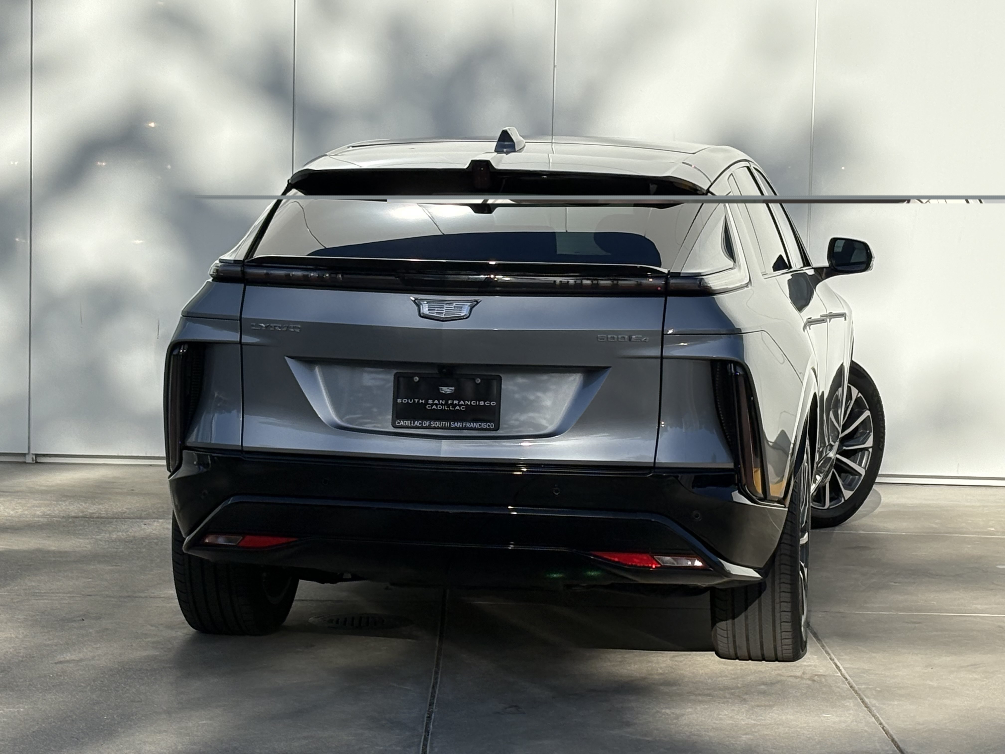 Used 2024 Cadillac Lyriq Sport AWD/4WD image 7