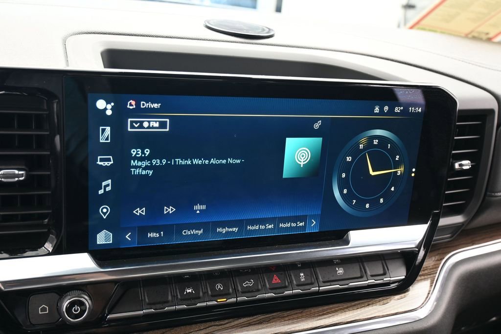 Used 2024 Chevrolet Silverado 1500 LT RWD image 18