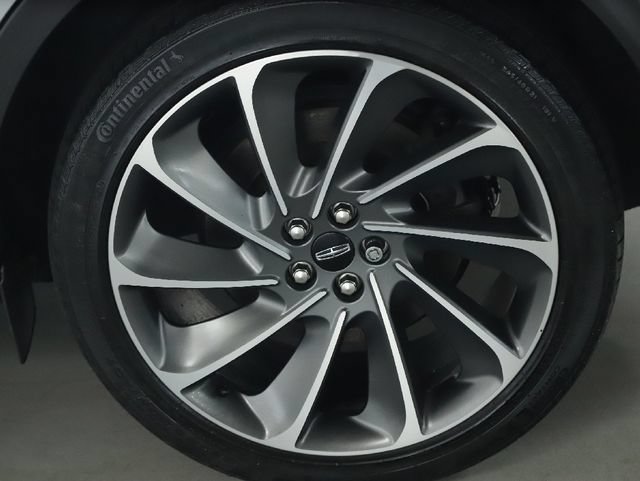 Used 2023 Lincoln Nautilus Reserve w/ Equipment Group 201A AWD/4WD image 45