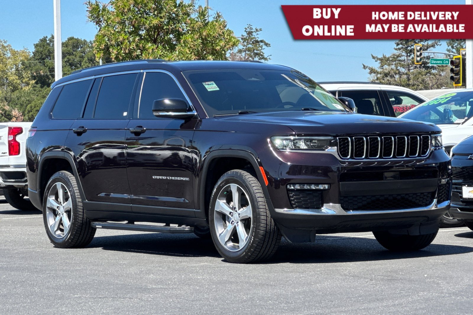 Used 2022 Jeep Grand Cherokee L Limited RWD image 1
