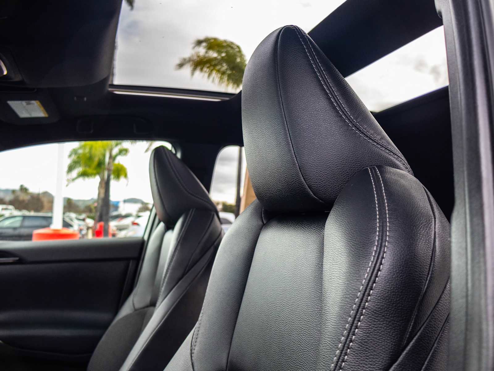 Used 2023 Toyota bZ4X XLE w/ Weather Package FWD image 14