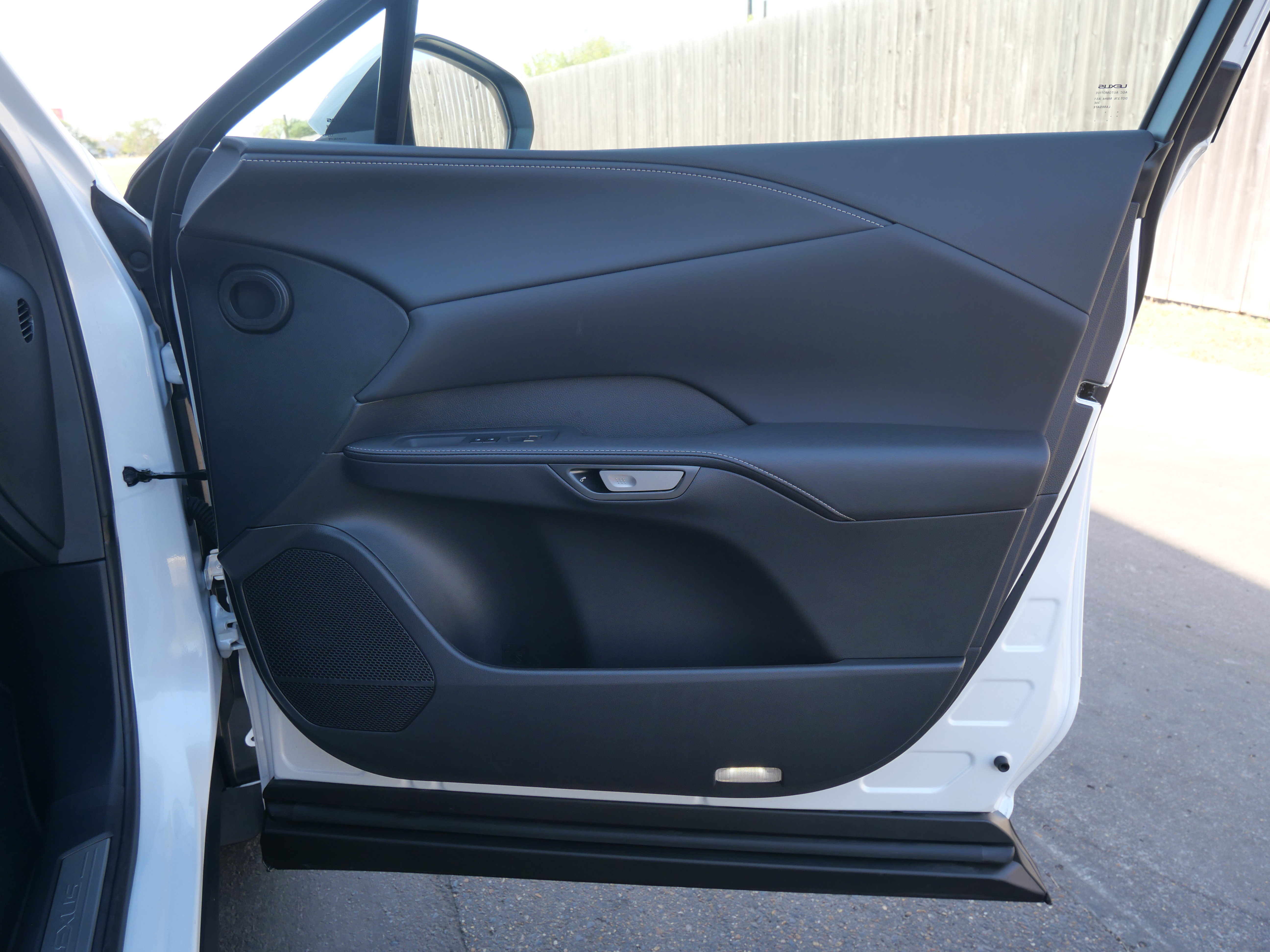 Used 2025 Lexus RX 350 FWD image 13