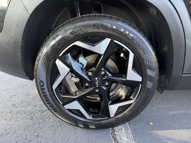 Used 2024 Kia Seltos EX FWD image 39