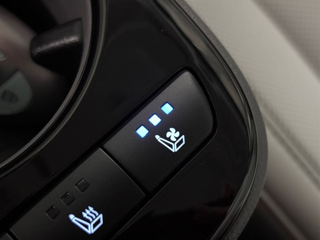 New 2026 Hyundai Ioniq 5 Limited image 33