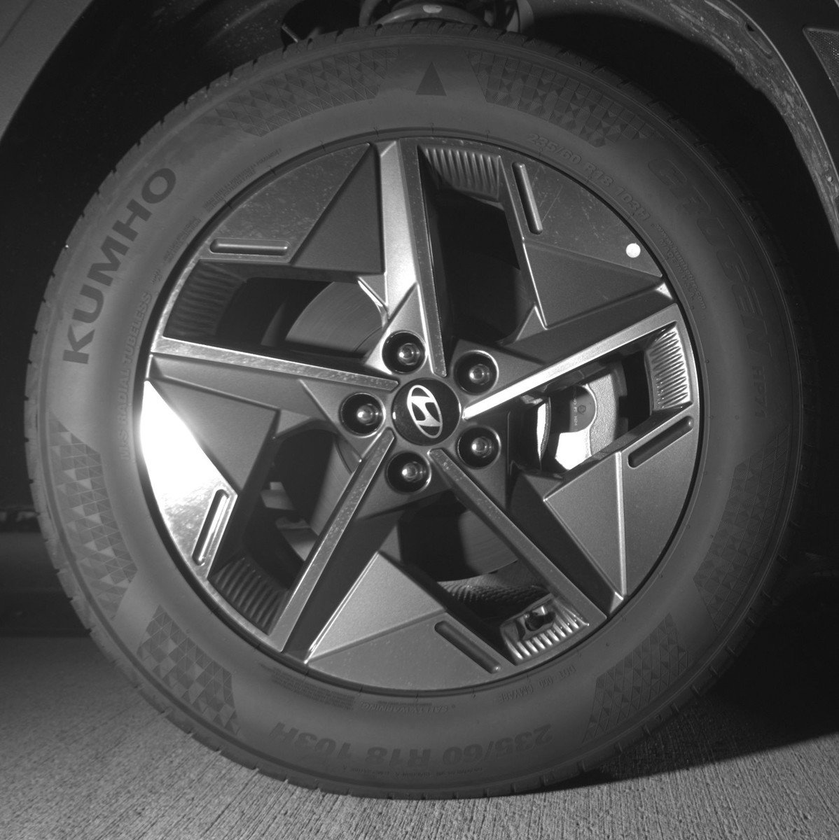 Used 2025 Hyundai Tucson SEL FWD image 13
