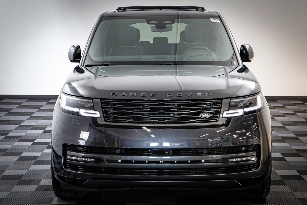 New 2025 Land Rover Range Rover SE image 24
