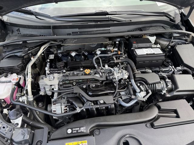 Used 2022 Cadillac XT4 Premium Luxury w/ Safety Alert Package AWD/4WD image 28