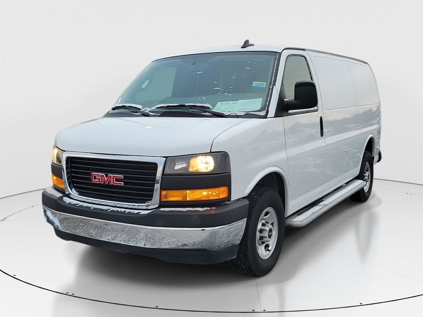 Used 2024 GMC Savana 2500 w/ Driver Convenience Package image 2
