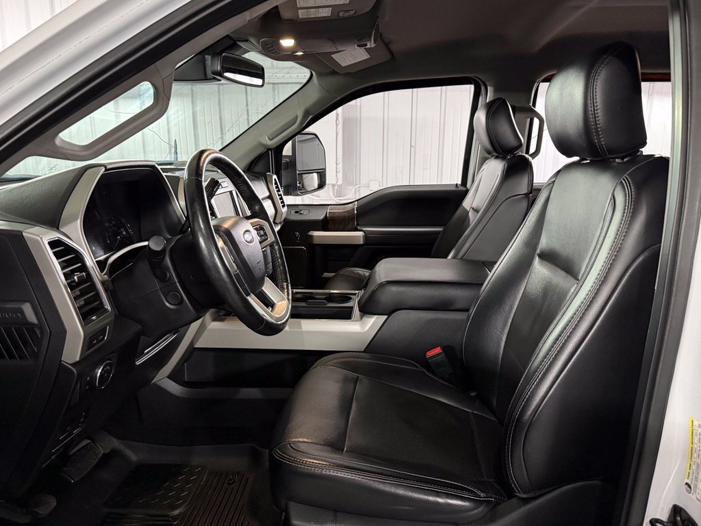 Used 2019 Ford F350 Lariat w/ Lariat Ultimate Package AWD/4WD image 19