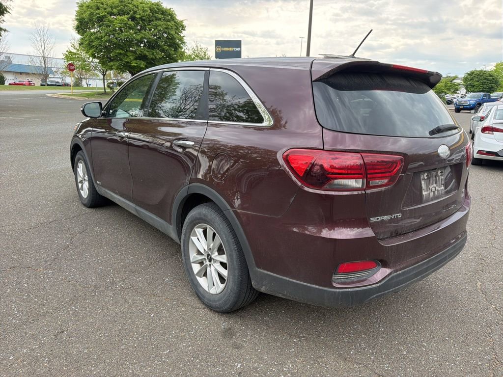 Used 2019 Kia Sorento LX image 5