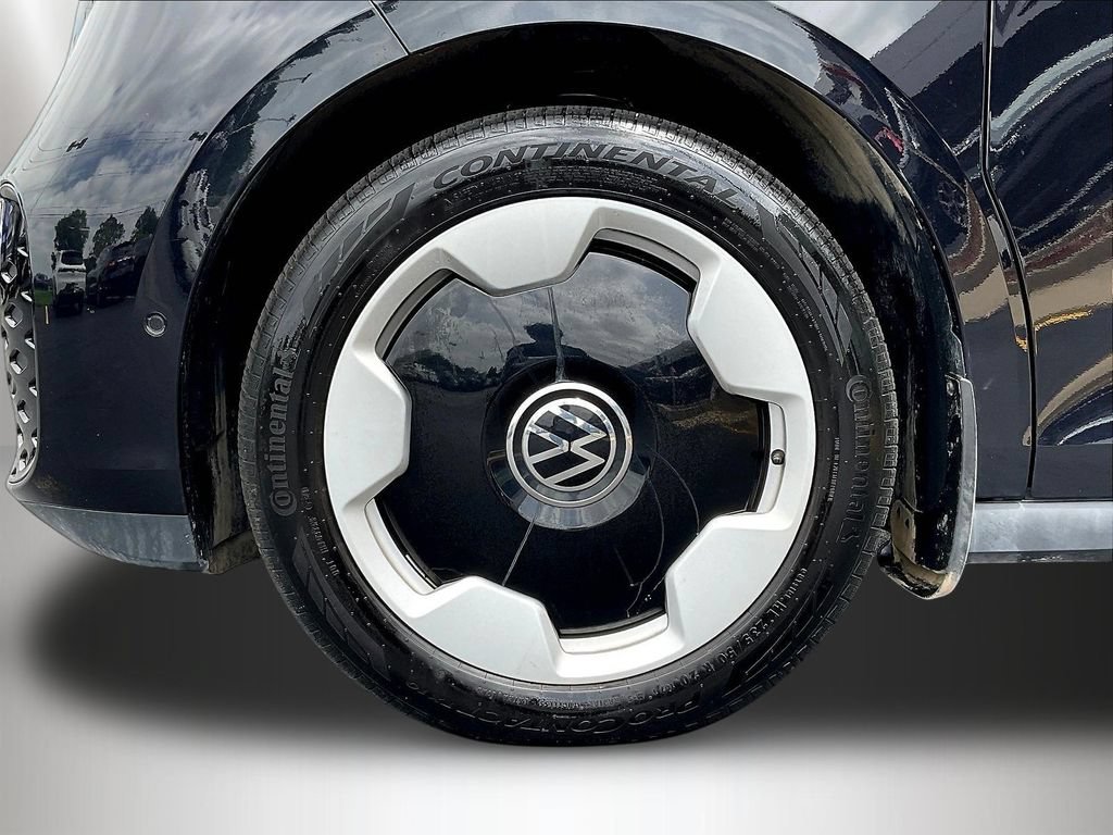 Used 2025 Volkswagen ID. Buzz Pro S RWD image 33