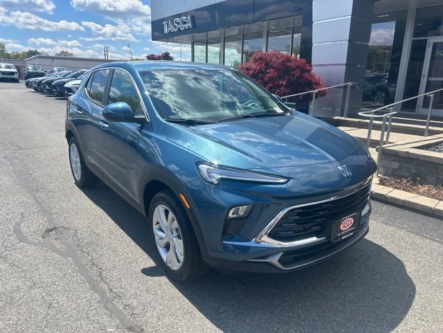 New 2026 Buick Encore GX Preferred AWD/4WD image 1
