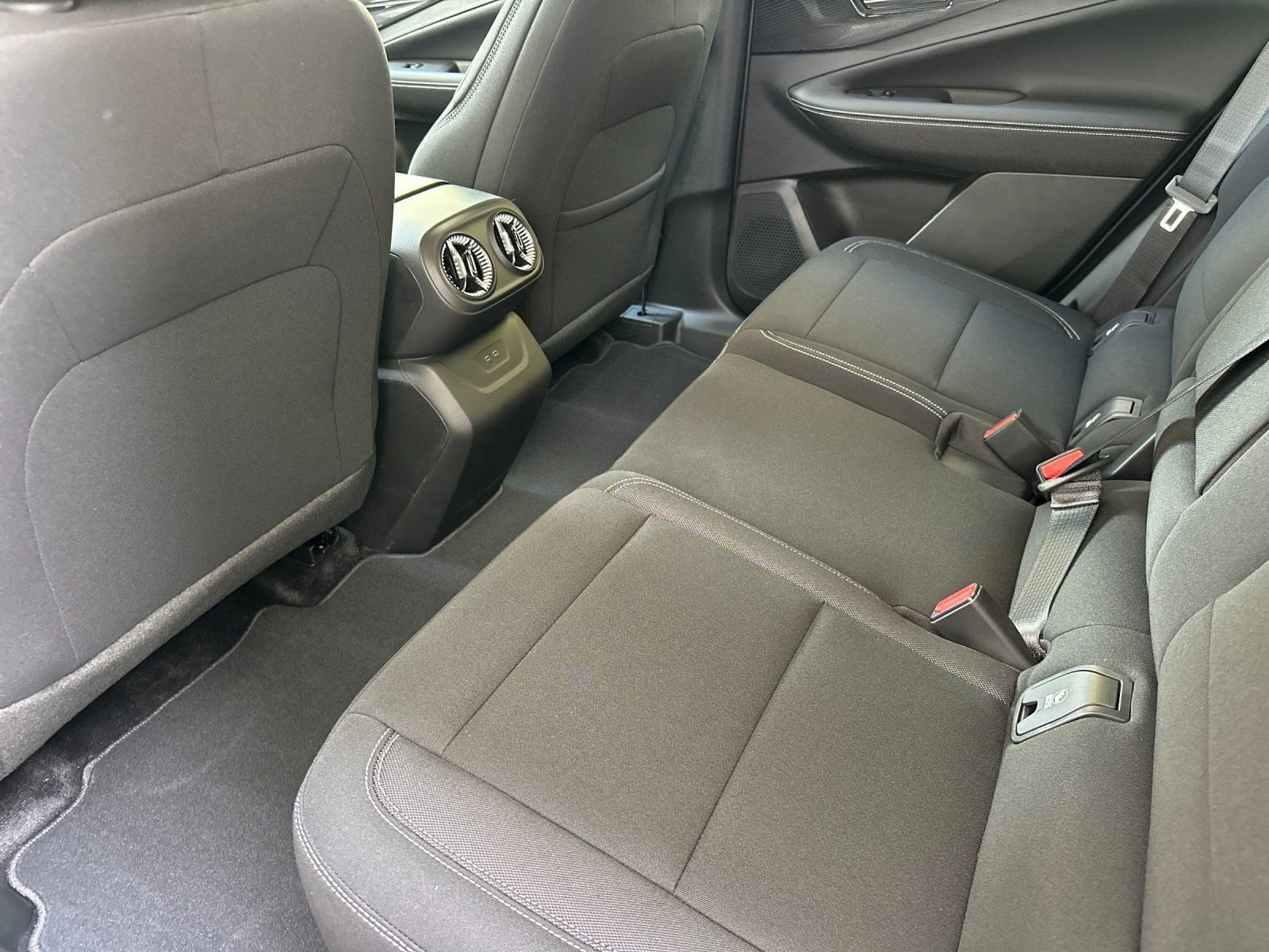 Used 2026 Chevrolet Blazer EV LT image 12