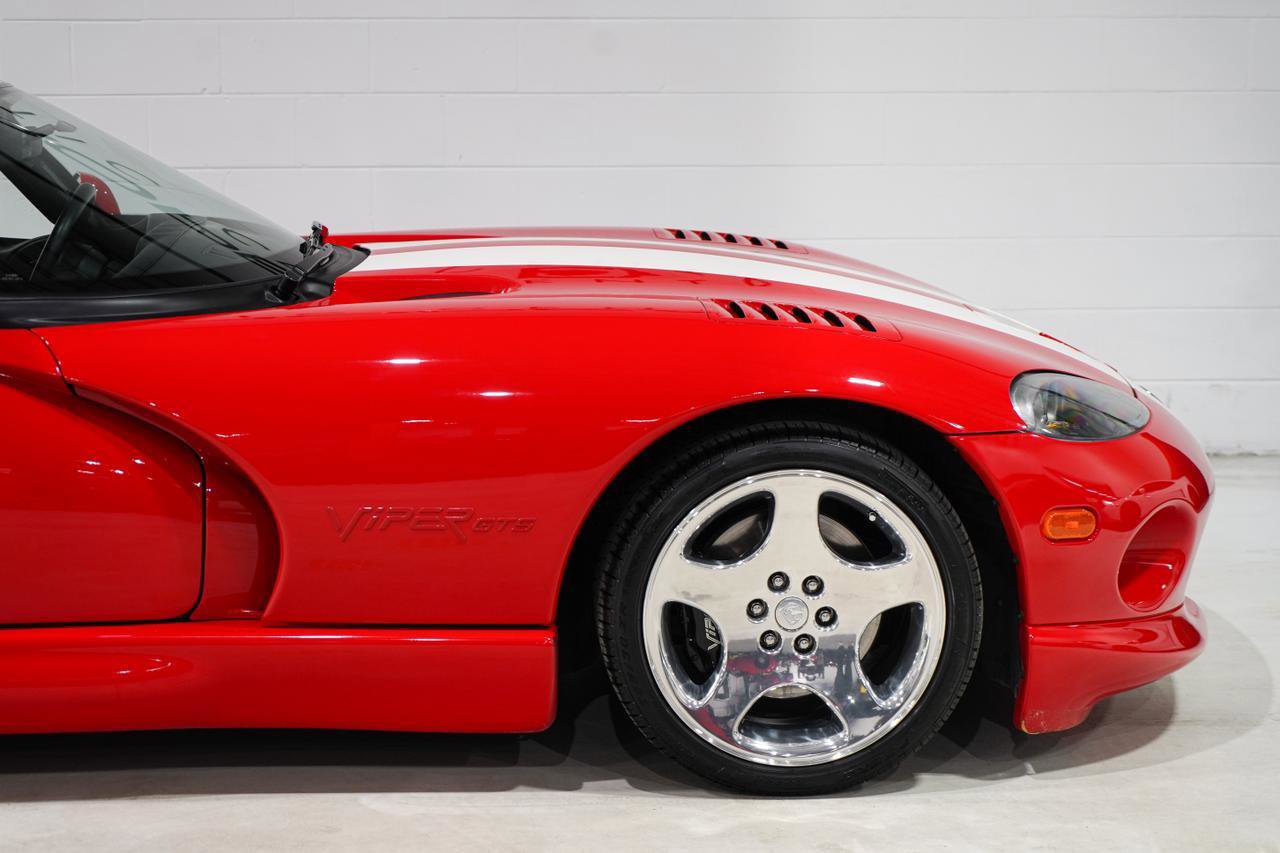 Used 2002 Dodge Viper GTS image 20