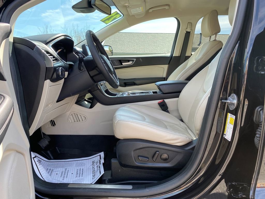Used 2021 Ford Edge Titanium w/ Cargo Accessory Package image 12