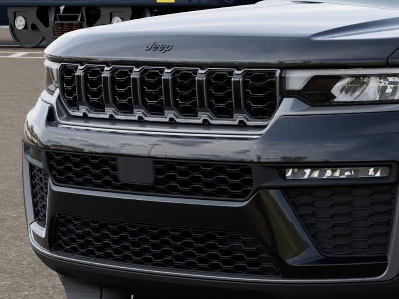 New 2026 Jeep Grand Cherokee Limited AWD/4WD image 11