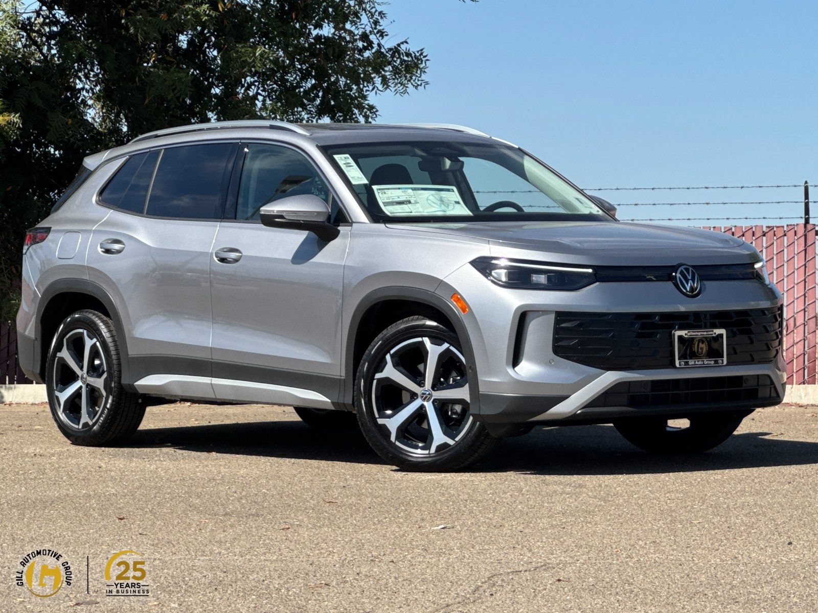 New 2026 Volkswagen Tiguan SE