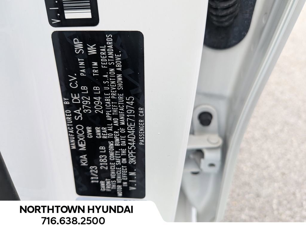 Used 2024 Kia Forte GT-Line image 38