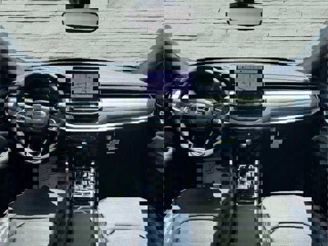 New 2025 Jeep Compass Limited w/ Elite Group image 16