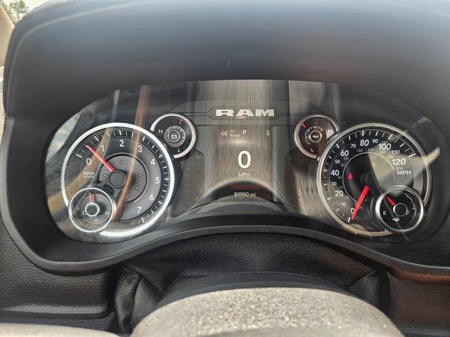 Used 2019 RAM 1500 Big Horn RWD image 15