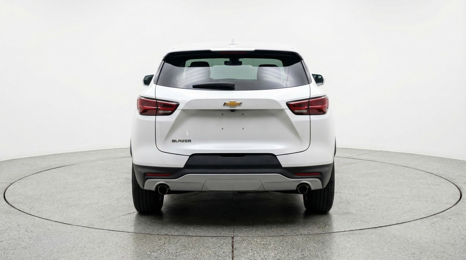 Used 2025 Chevrolet Blazer LT FWD image 7