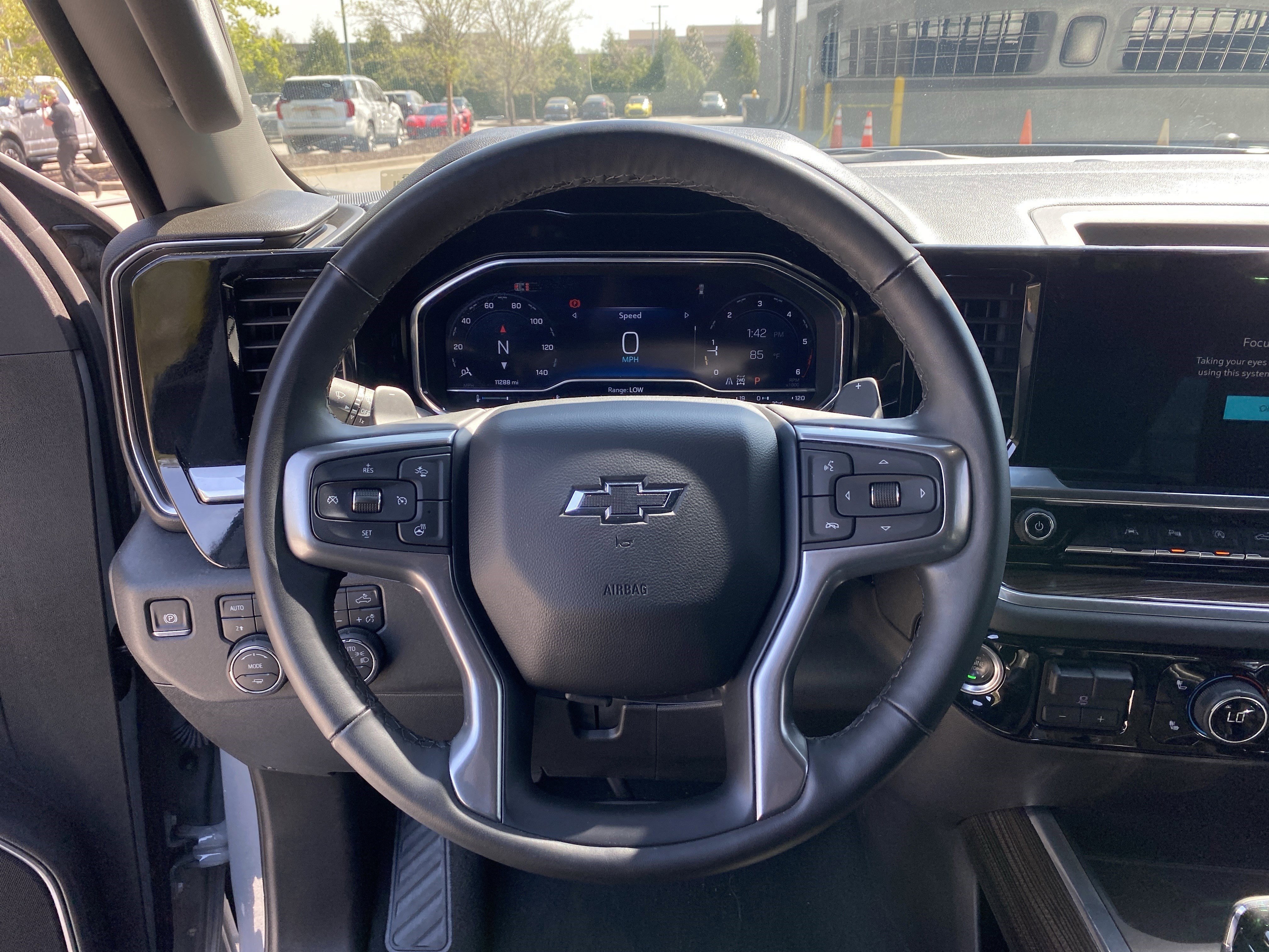 Used 2025 Chevrolet Silverado 1500 RST image 9