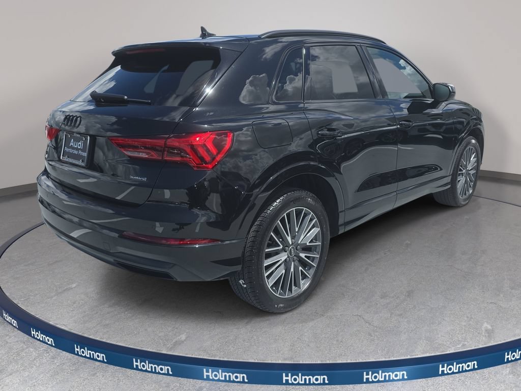 Used 2024 Audi Q3 2.0T Premium Plus w/ Premium Plus Package AWD/4WD image 6