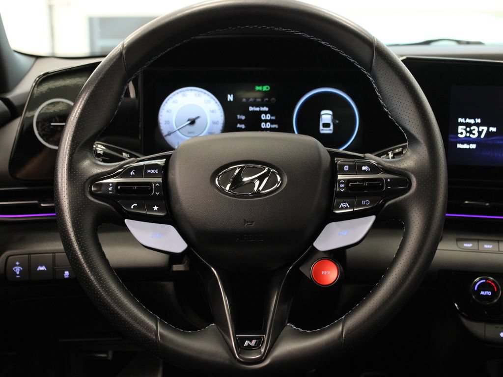 Used 2022 Hyundai Elantra N FWD image 19