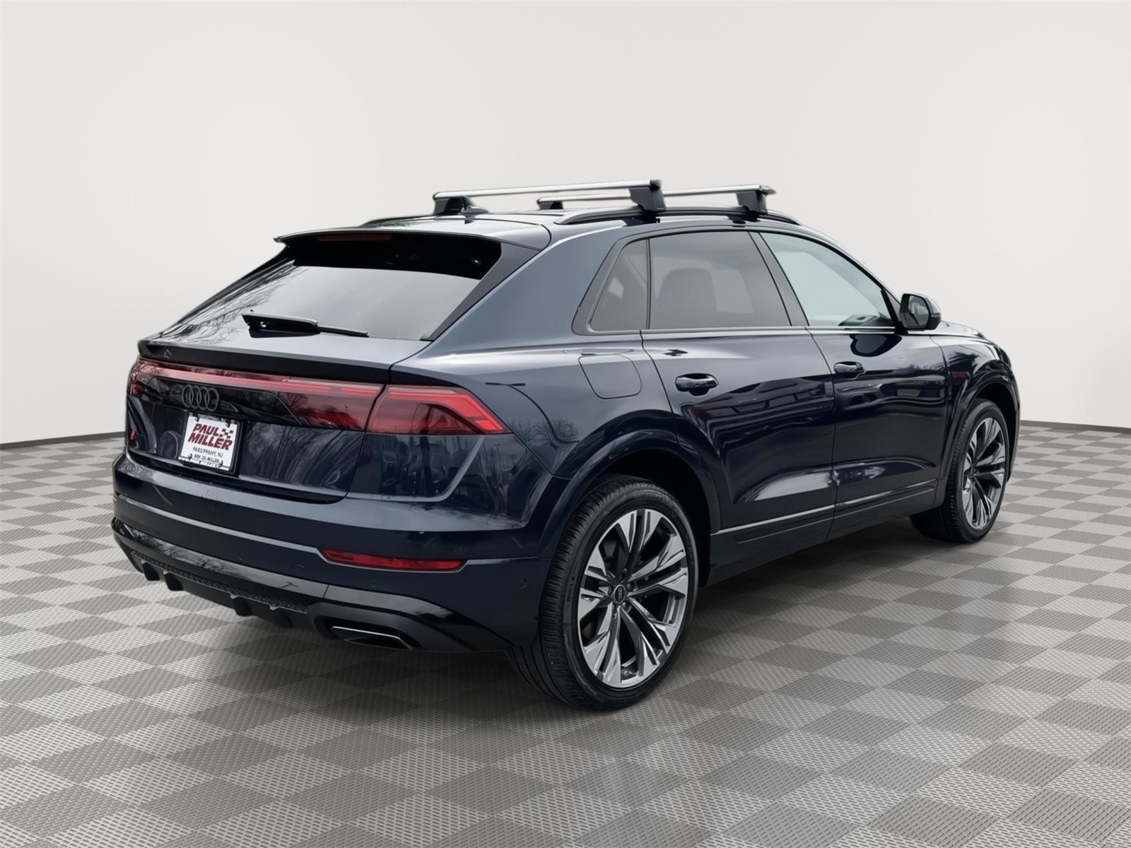 Used 2025 Audi Q8 Premium Plus w/ Premium Plus Package image 6