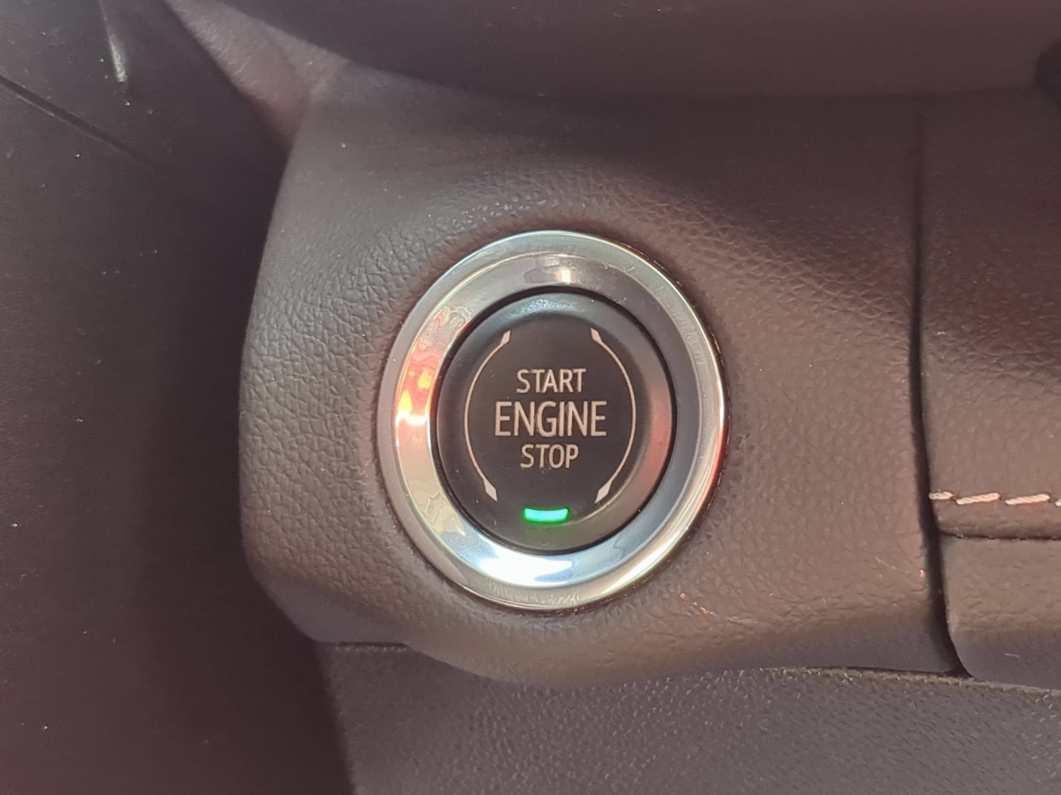 Certified 2023 Buick Envision Essence w/ Sport Touring Package AWD/4WD image 15