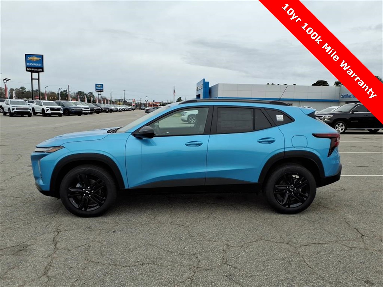 New 2026 Chevrolet Trax ACTIV w/ Driver Confidence Package image 2