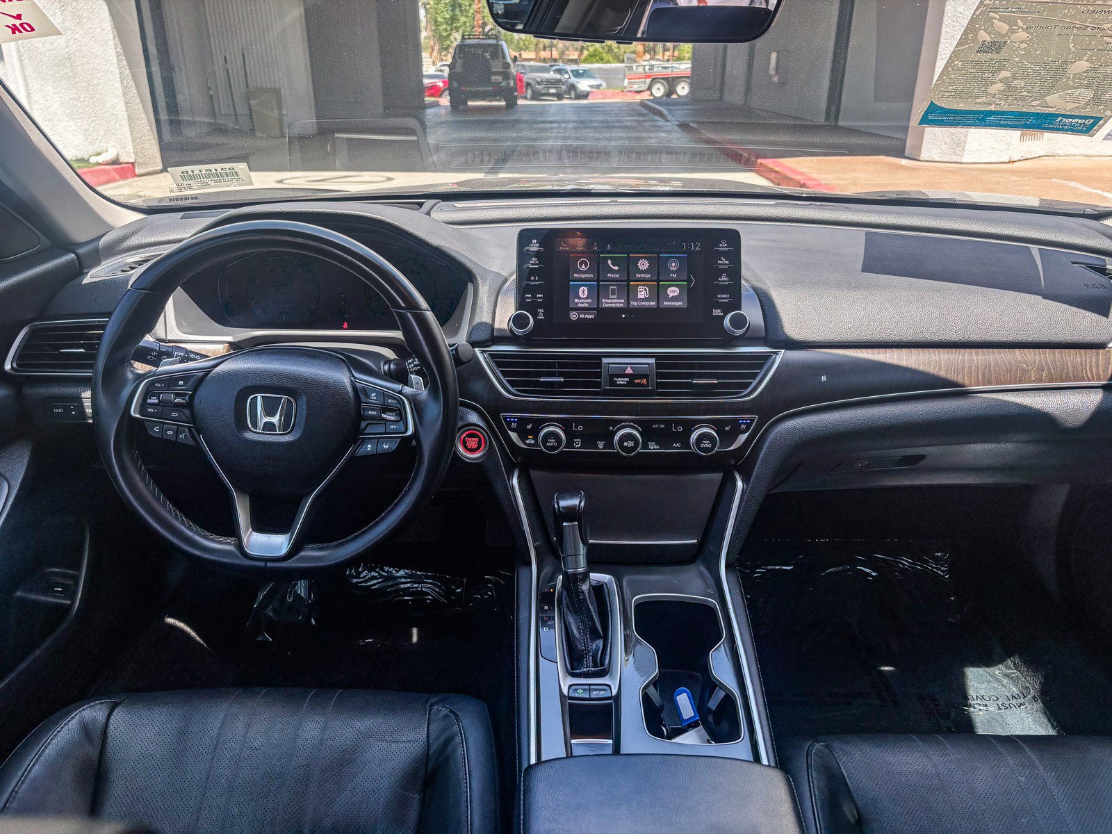 Used 2018 Honda Accord Touring image 15