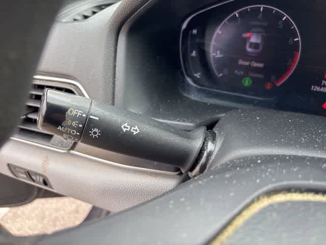 Used 2018 Honda Accord LX image 16