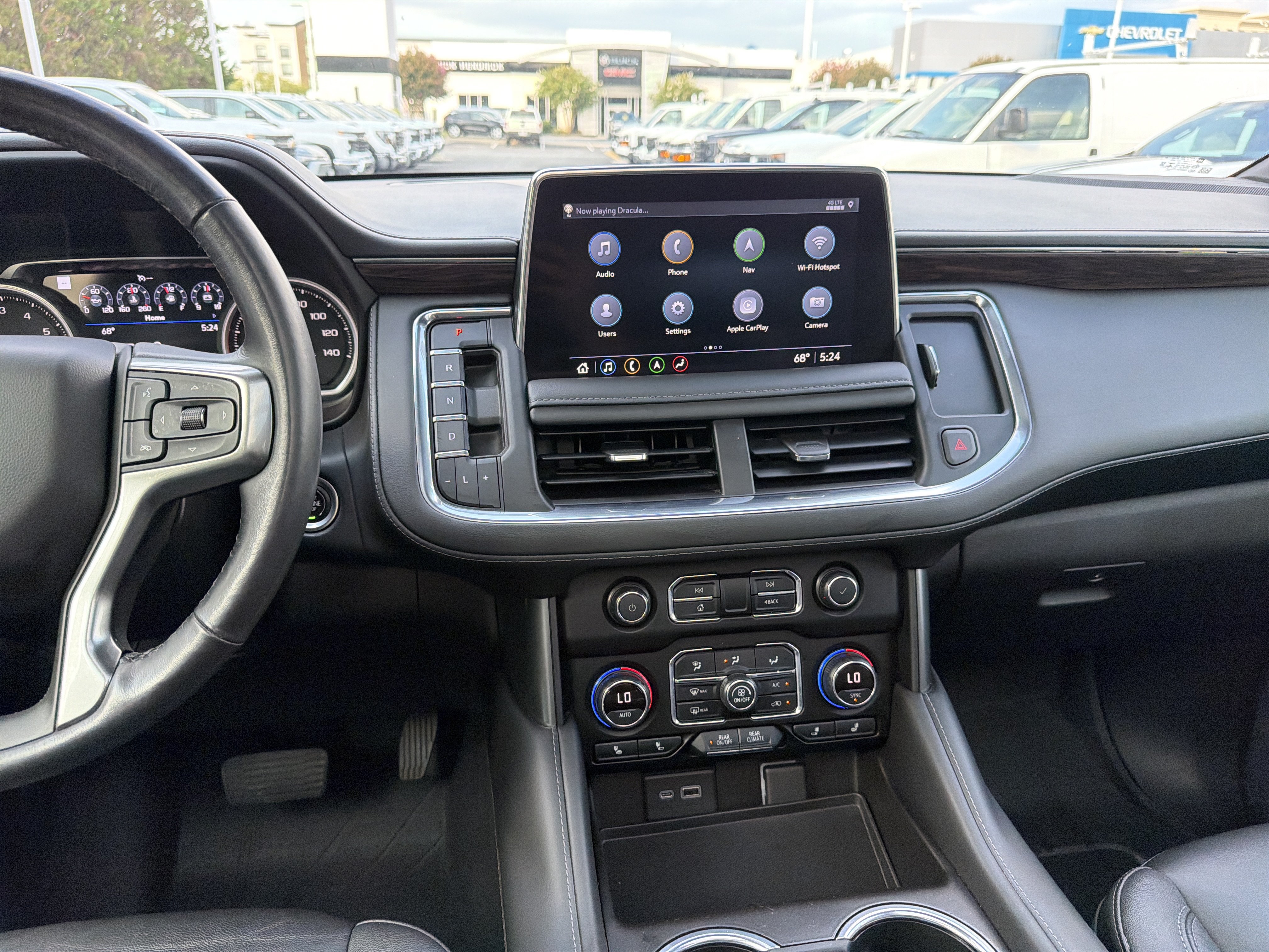 Used 2021 Chevrolet Tahoe Z71 w/ Z71 Off-Road Package AWD/4WD image 31